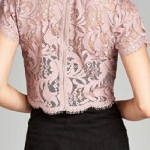 Pink cute lacey top - Picture 2 of 2